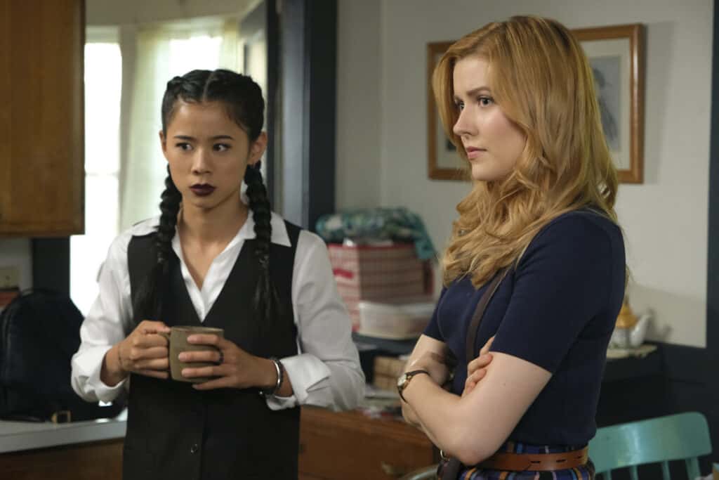 NCD105d_0144b Nancy Drew Review: The Case of the Wayward Spirit (Season 1 Episode 5) Nancy Drew Season 1 Episode 5 - Leah Lewis as George and Kennedy McMann as Nancy