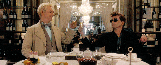 goodomens_glass clink