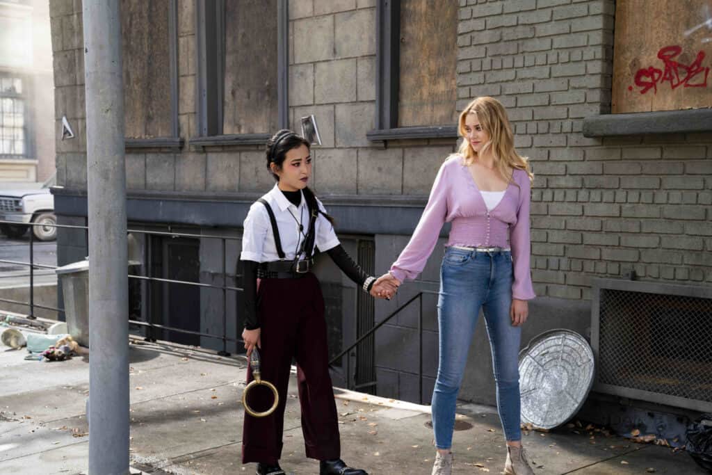 Runaways - Season 3 Episode 7 - Devil's Torture Chamber