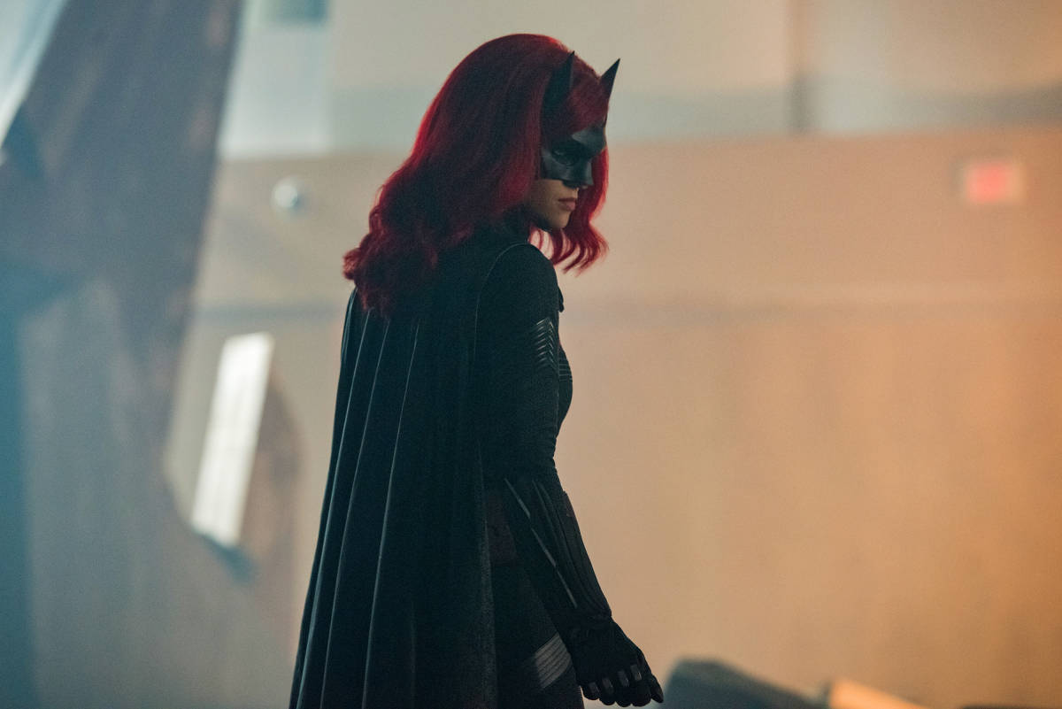 Supergirl Season 5 Episode 9 - Ruby Rose as Kate Kane/Batwoman | Tell-Tale TV SPG509c_0258r