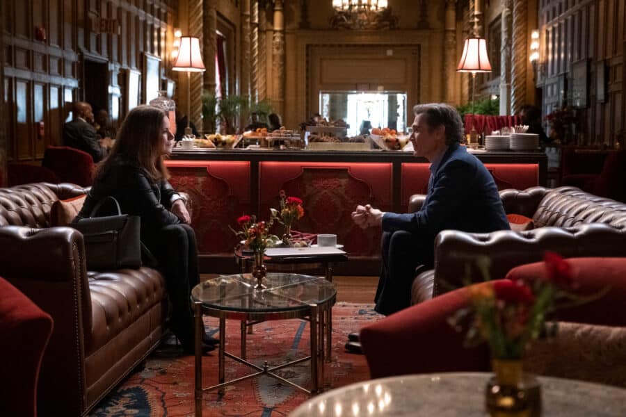 The Morning Show Season 1 Episode 9. "Play The Queen"