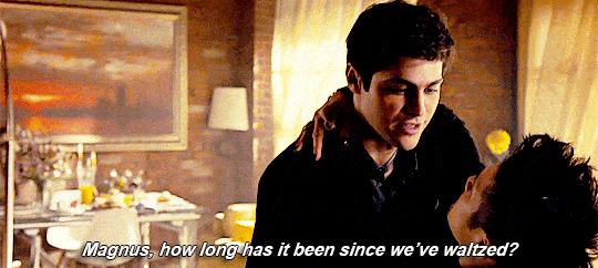 Magnus and Alec on Shadowhunters