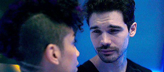 Naomi Nagata and Jim Holden on The Expanse