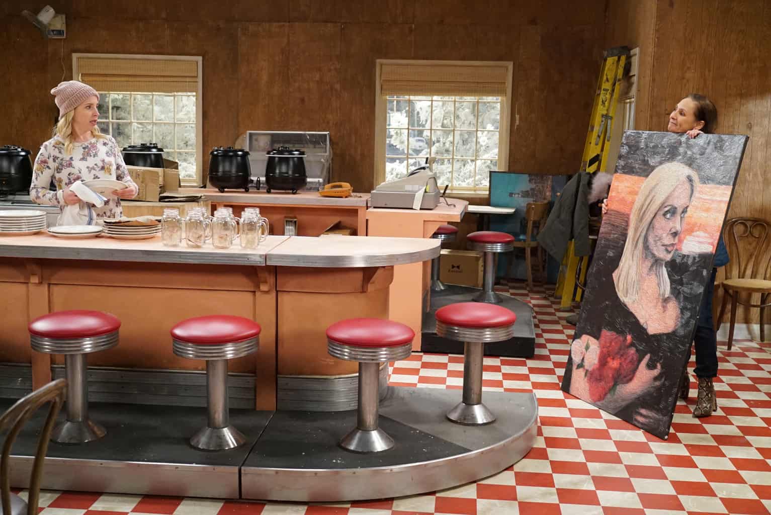 LECY GORANSON, LAURIE METCALF