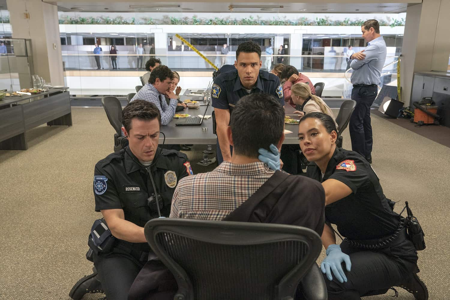 9-1-1 Lone Star Season 1 Episode 2