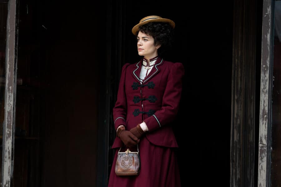 Doctor Who - Season 12 Episode 4 - Nikola Tesla's Night of Terror | Tell-Tale TV Doctor Who - Season 12 Episode 4 - Nikola Tesla's Night of Terror