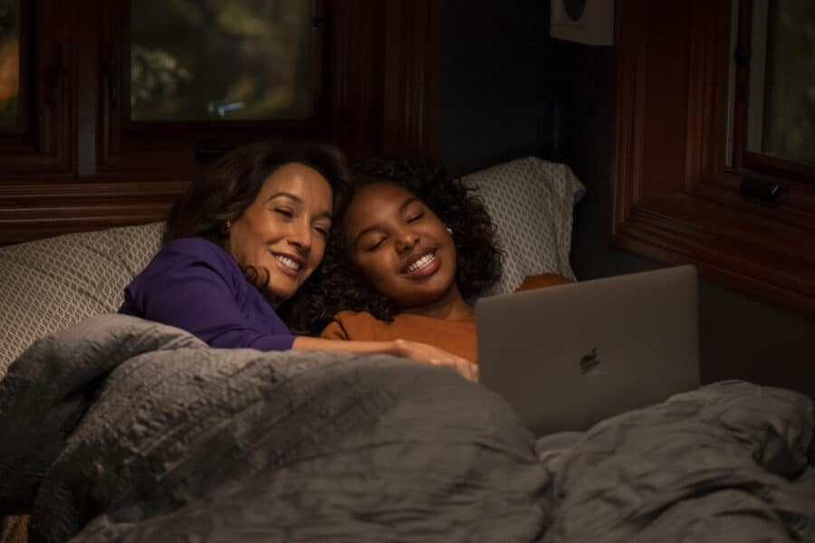 LWGQ_106_0419_R | Tell-Tale TV LWGQ_106_0419_R