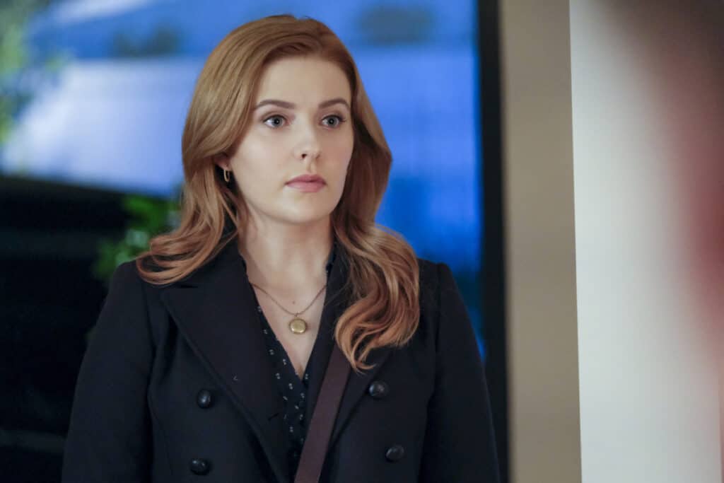 NCD111a_0383b Nancy Drew Review: The Phantom of Bonny Scot (Season 1 Episode 11) Nancy Drew Season 1 Episode 11 - Kennedy McMann as Nancy Drew