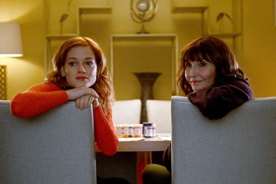 Zoey's Extraordinary Playlist Season 1 Episode 1 - Jane Levy as Zoey, Mary Steenburgen as Maggie