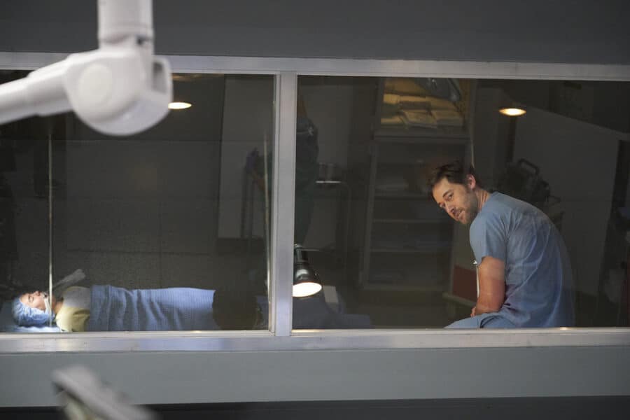 New Amsterdam Saison 2 Episode 12 New Amsterdam Review: 14 Years, 2 Months, 8 Days (Season 2 Episode 12