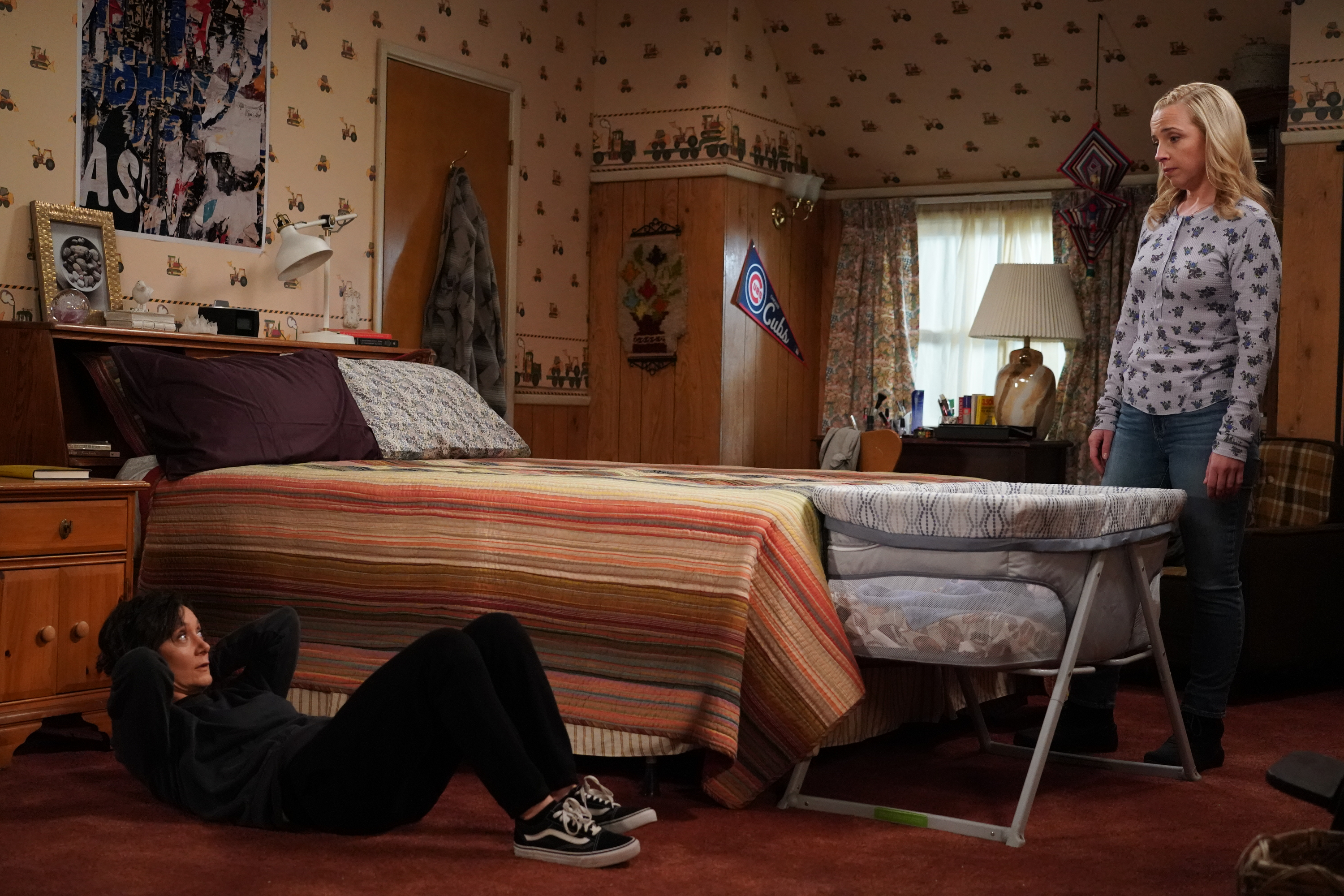 SARA GILBERT, LECY GORANSON