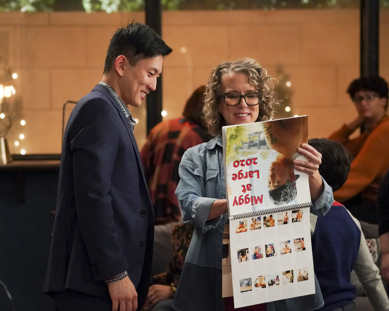 Single Parents Season 2 Episode 16, "Hip$ for Dolores" | Tell-Tale TV Single Parents Season 2 Episode 16
