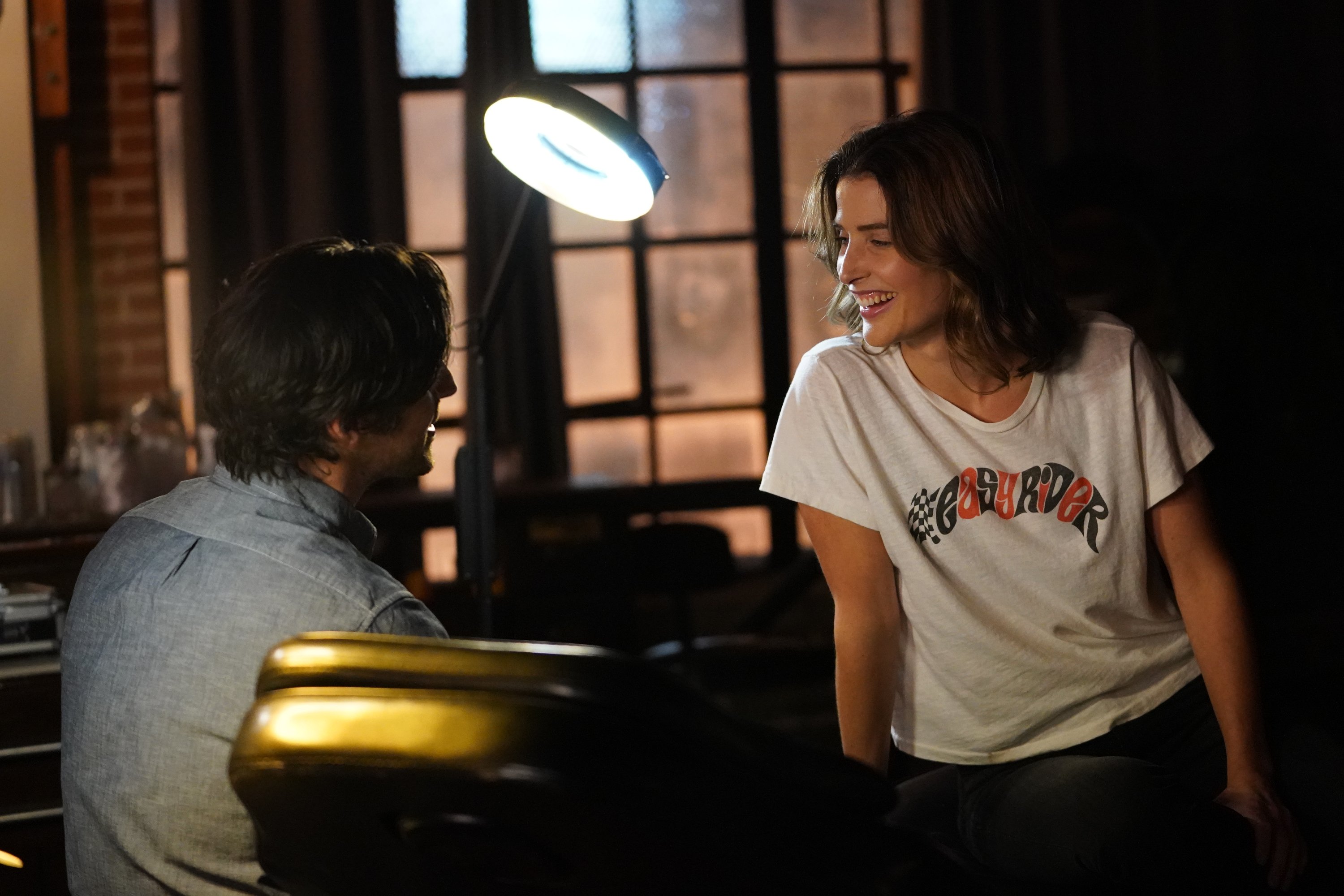 COBIE SMULDERS | Tell-Tale TV COBIE SMULDERS