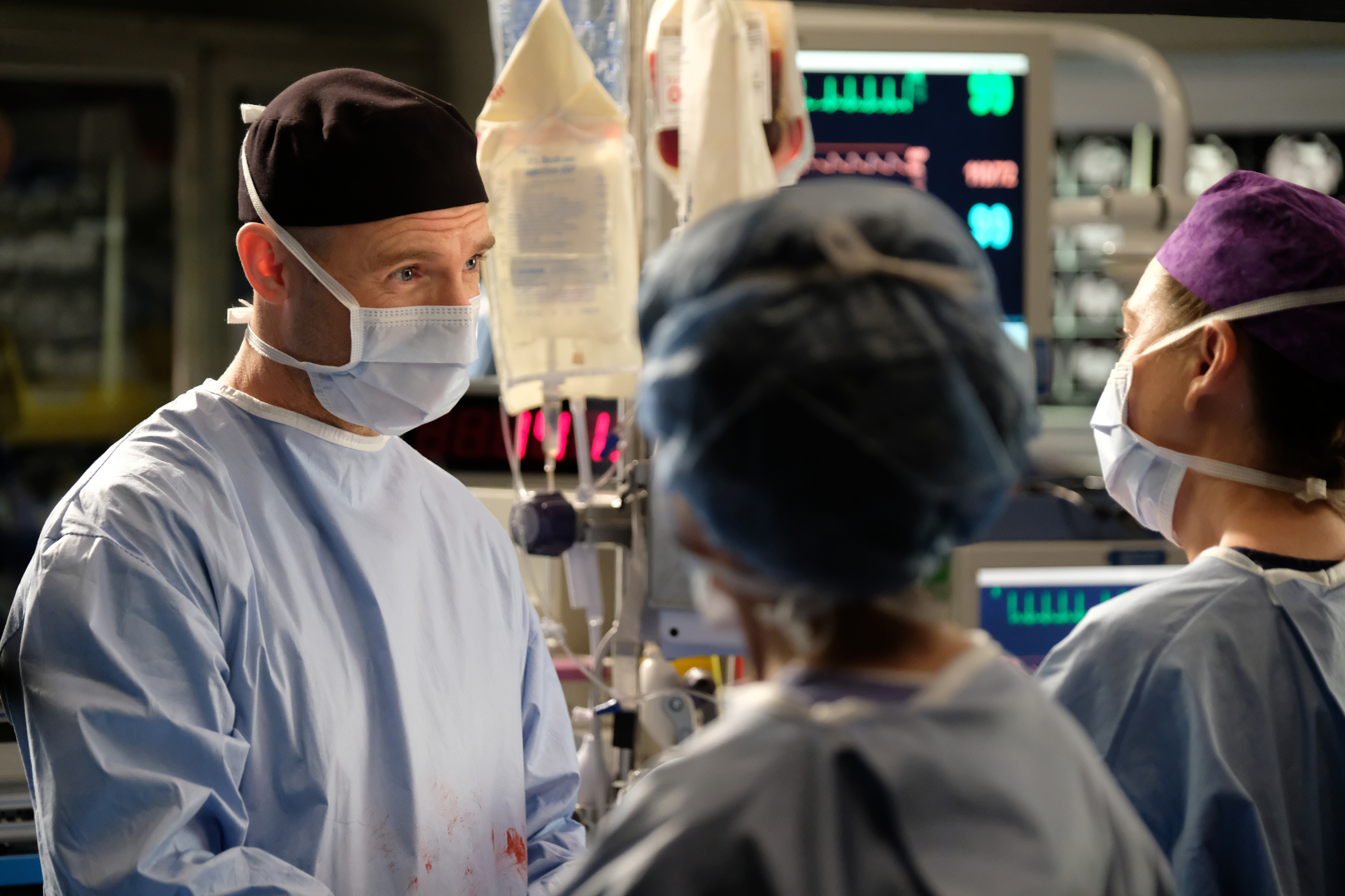 Grey's Anatomy Season 16 Episode 15, "Snowblind"