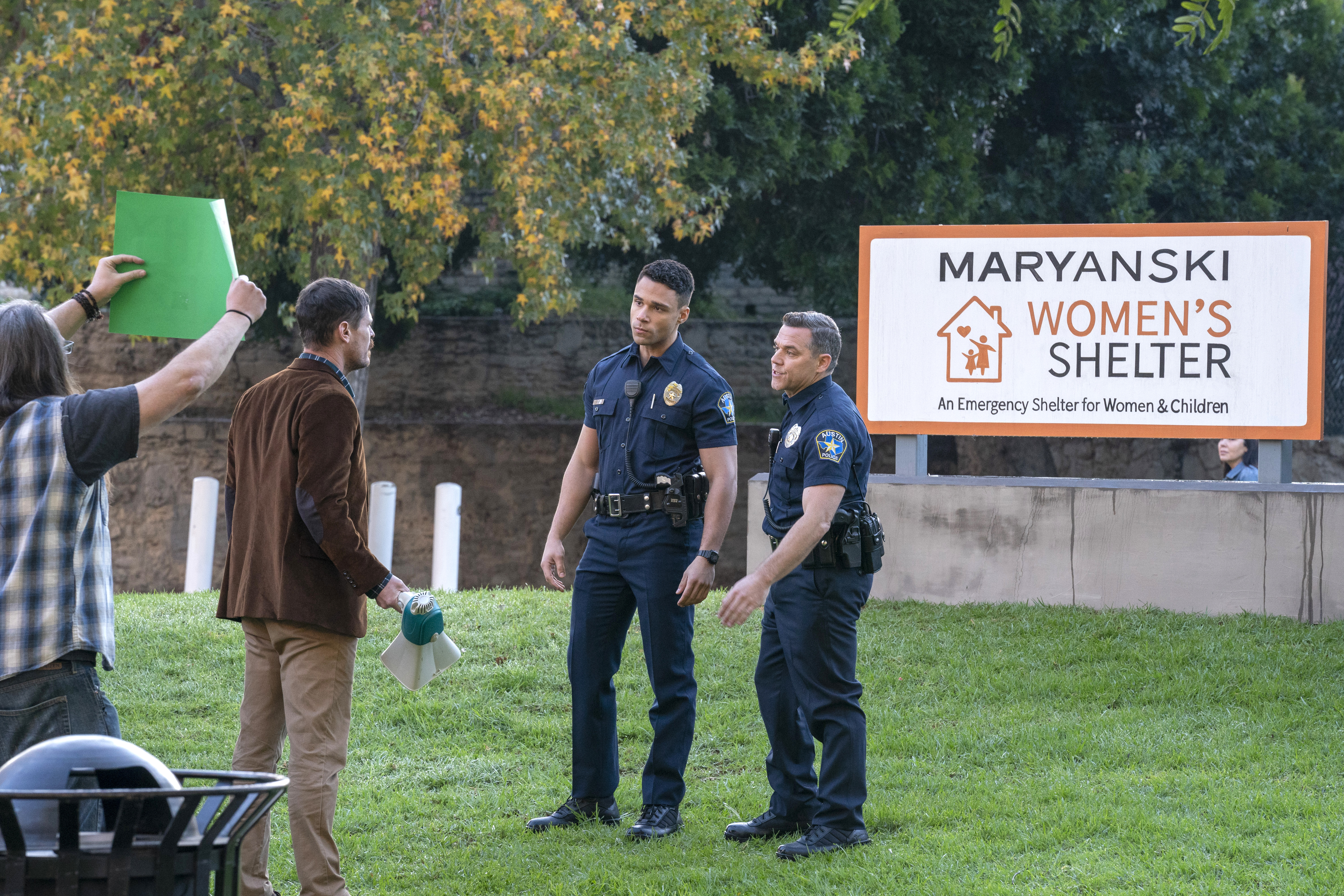 9-1-1 Lone Star Season 1 Episode 5, "Studs" | Tell-Tale TV 9-1-1 Lone Star Season 1 Episode 5, "Studs"