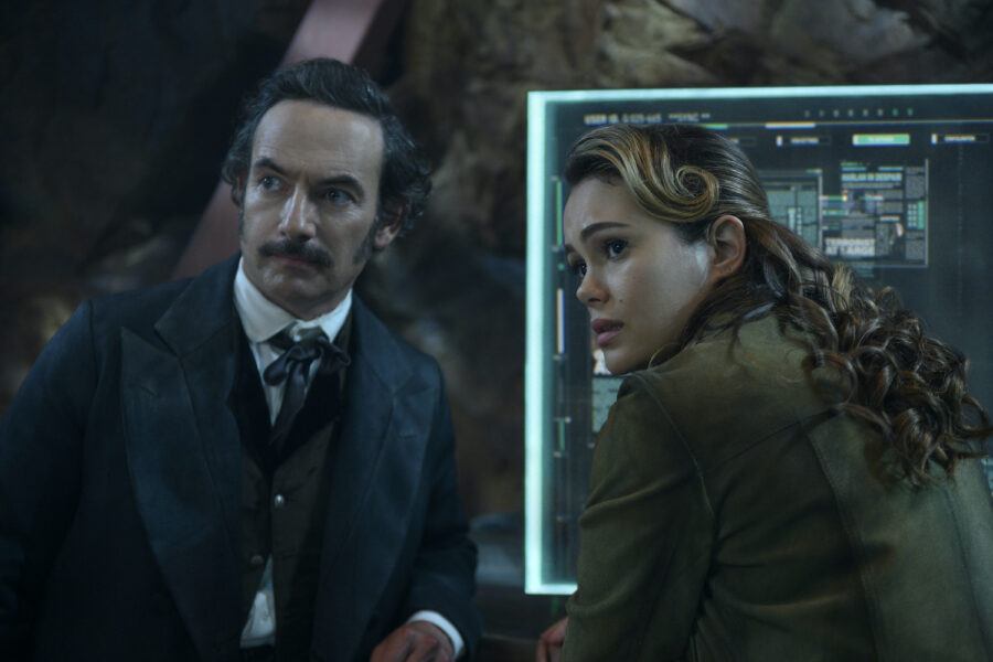 Altered Carbon Season 2 Episode 7 TV News Wrap-Up: Netflix Orders ‘Resident Evil’ Series, Fox Developing ‘The X-Files’ Animated Comedy Series, ‘Altered Carbon’ Canceled By Netflix