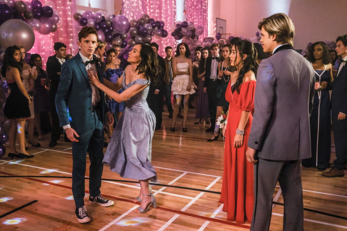 Legends Of Tomorrow Season 5 Episode 4, "Slay Anything" Pictured (L-R): Seth Meriwether as Young Freddy, Courtney Ford as Nora Darhk, Jasmine Vega as Young Tiffany and Samuel Braun as Young Brad