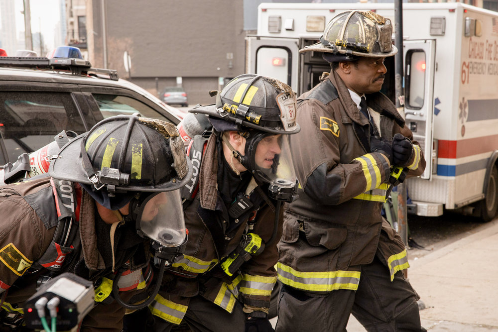 Chicago Fire Season 8 Episode 14, "Shut It Down" Pictured: Jesse Spencer as Matthew Casey, Eamonn Walker as Battalion Chief Wallace Boden