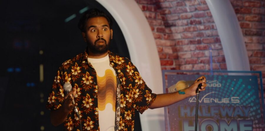 Avenue 5 Season 1 Episode 5 "He's Only There To Stop His Skeleton From Falling Over"