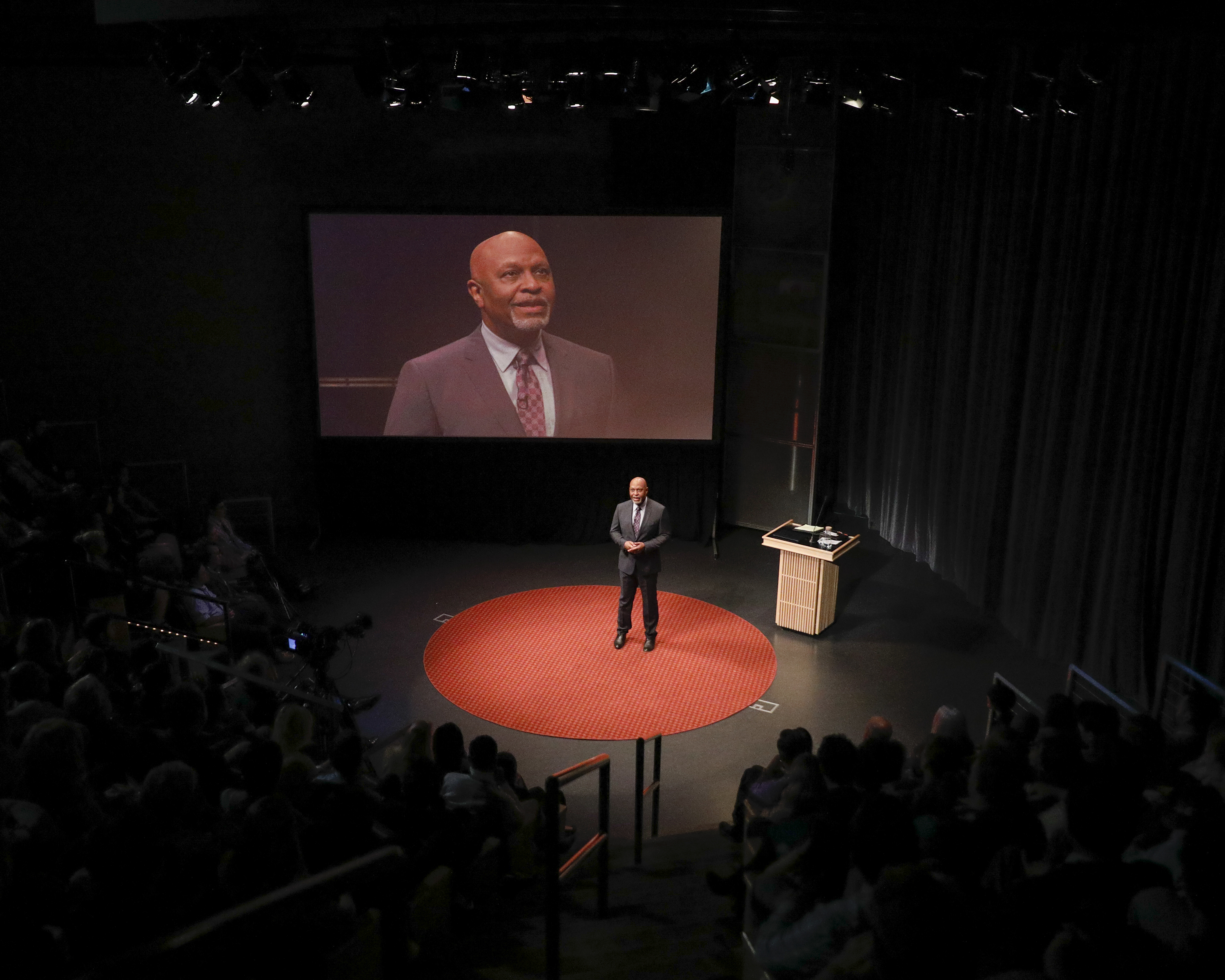 Grey's Anatomy Season 16 Episode 19, "Love of My Life"