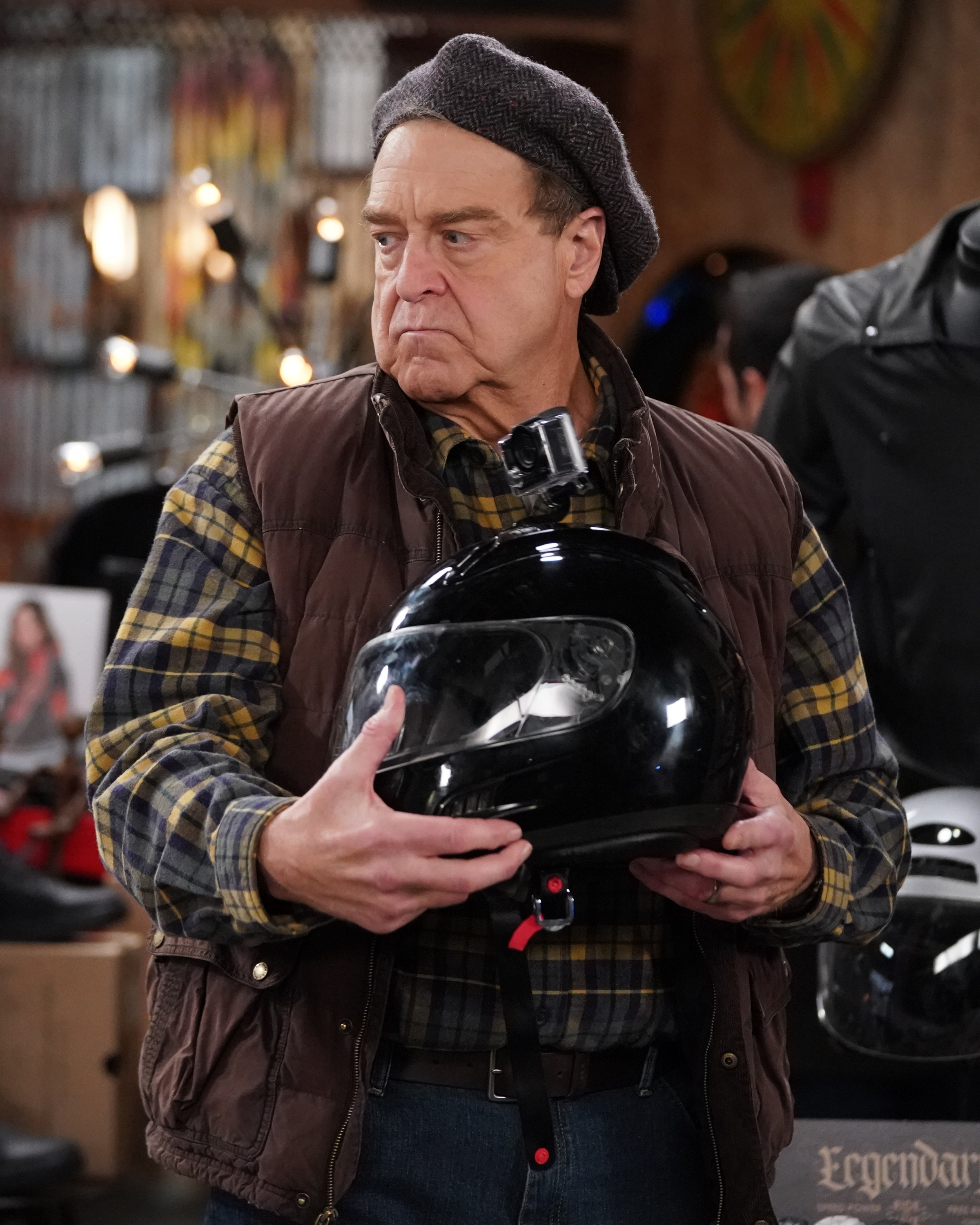 JOHN GOODMAN | Tell-Tale TV JOHN GOODMAN
