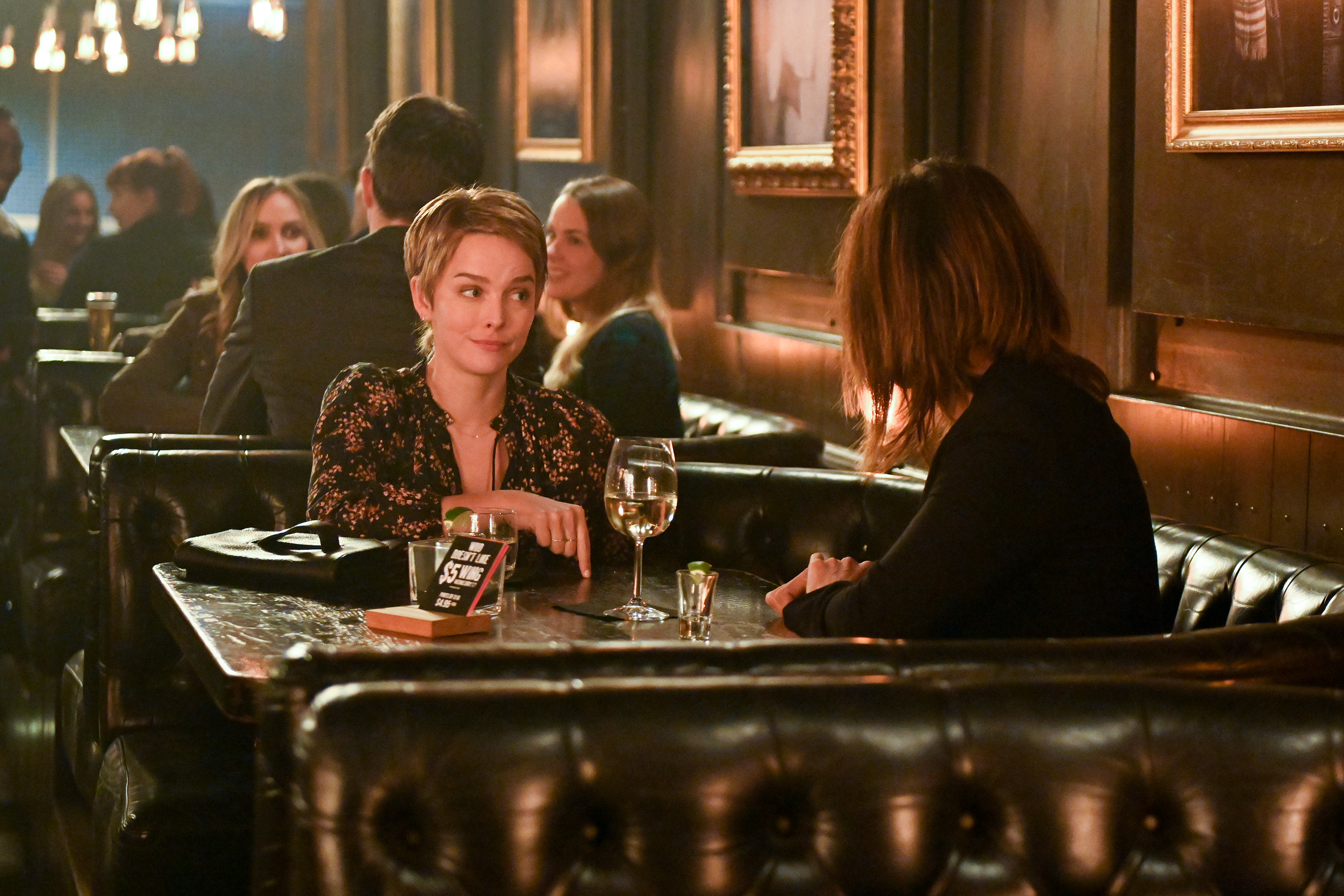 A Million Little Things Season 2 Episode 16, "Change Of Plans"