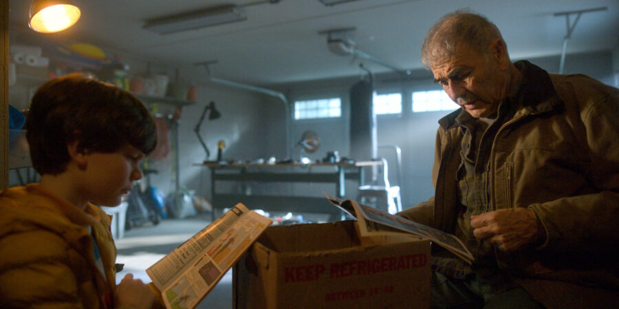 Amazing Stories Season 1 Episode 3 "Dynoman and the Volt" | Tell-Tale TV Amazing Stories Season 1 Episode 3 "Dynoman and the Volt"