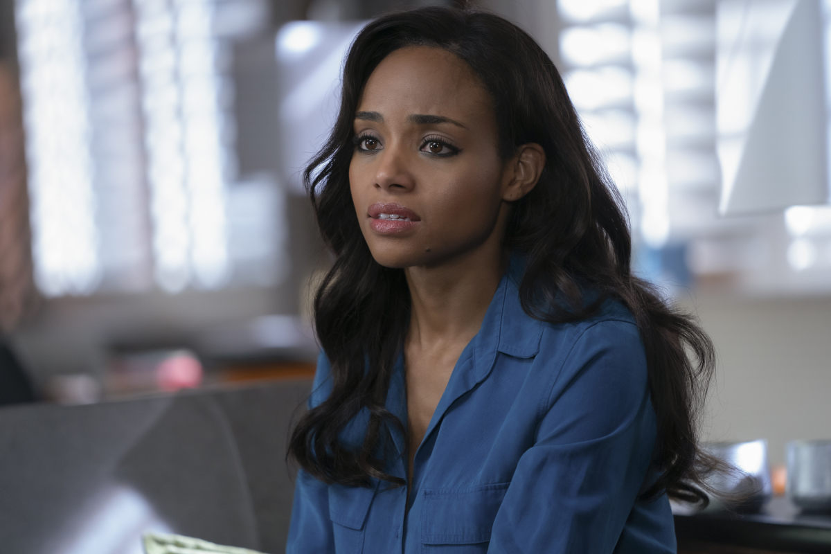 Batwoman Season 1 Episode 14, "Grinning From Ear to Ear" | Tell-Tale TV BWN114b_0197b