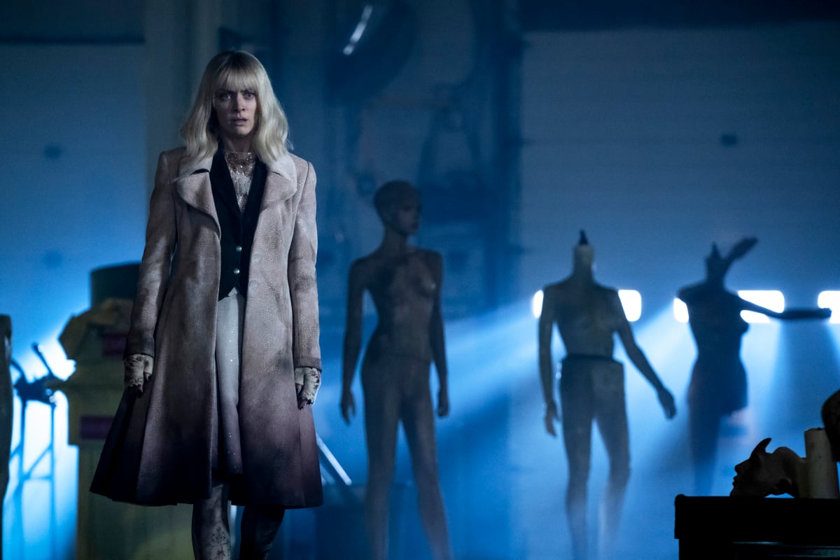 Batwoman Season 1 Episode 16, "Through the Looking Glass" | Tell-Tale TV Batwoman Season 1 Episode 16, "Through the Looking Glass"