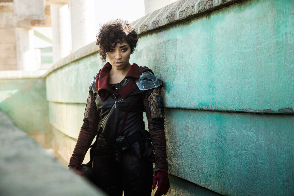 Vagrant Queen Season 1 Episode 1