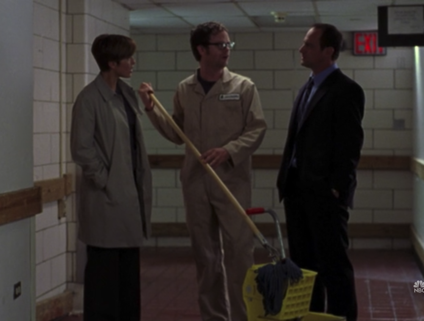 rainn wilson as janitor law and order svu season 4 episode 8
