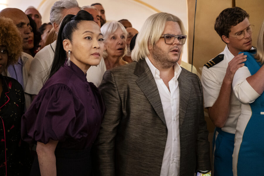 Avenue 5 Season 1 Episode 8 "This Is Physically Hurting Me"