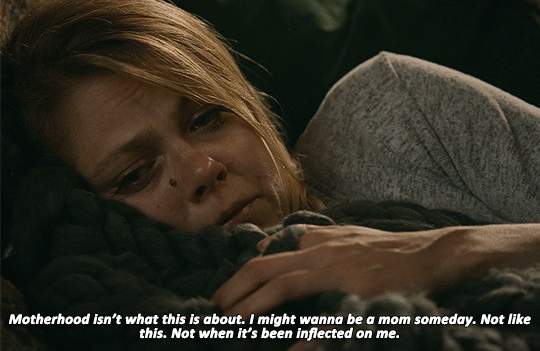 Lily Cowels as Isobel on Roswell, New Mexico Season 2 Episode 3, "Good Mother."