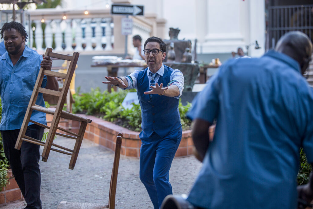 The Baker & The Beauty Season 1 Episode 3 - DAN BUCATINSKY