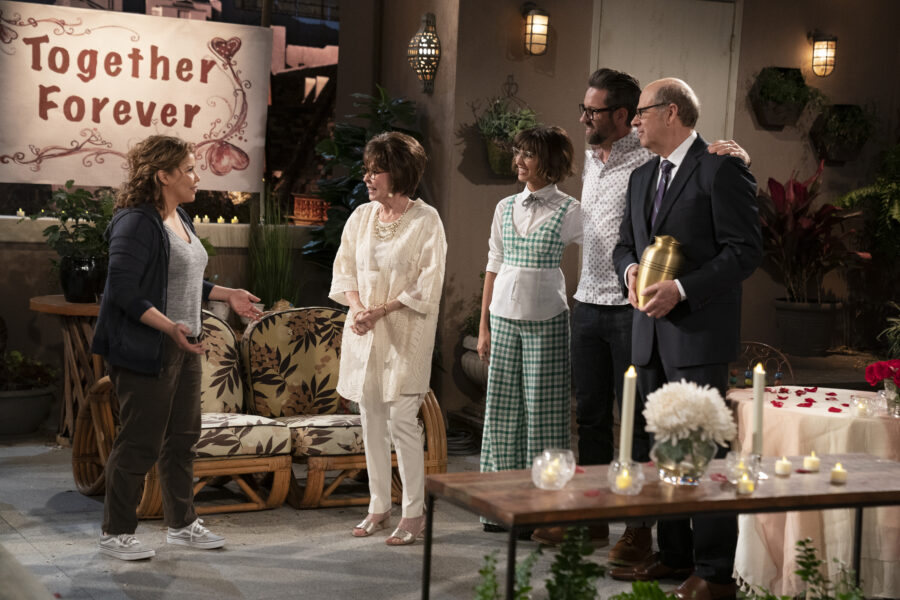 One Day at a Time Review: Supermoon (Season 4 Episode 6) - One Day At A Time Season 4 Hulu