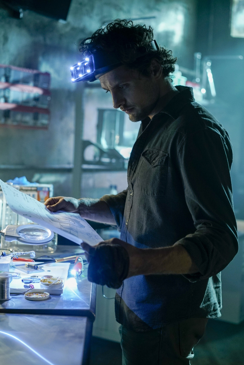 Roswell, New Mexico Season 2 Episode 5, "I'll Stand By You"