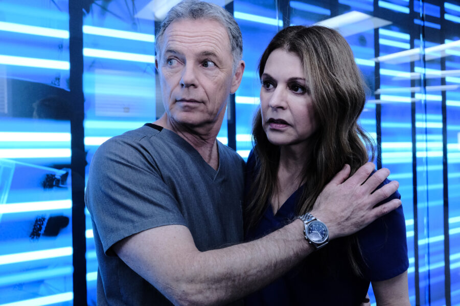 Preview — The Resident Season 3 Episode 20: Burn It All Down