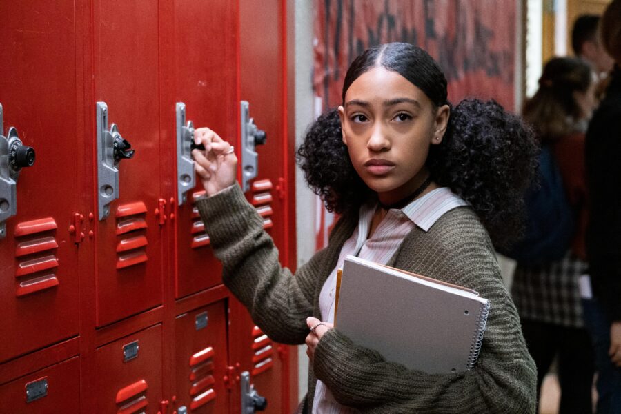 Little Fires Everywhere - Season 1 Episode 8 - Find A Way