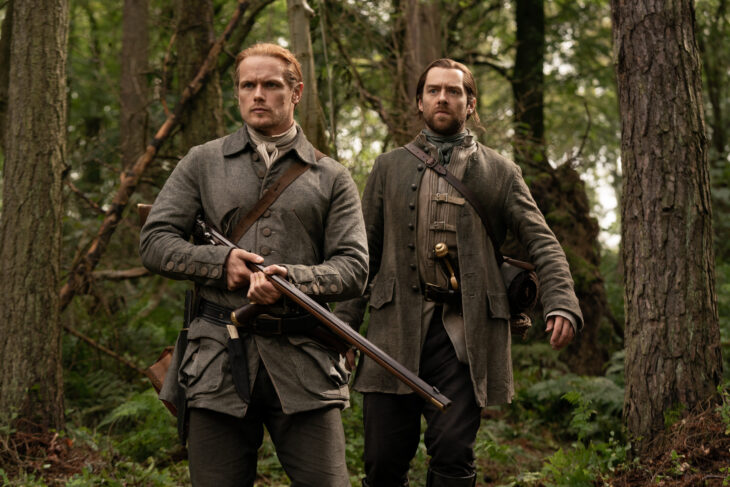 Outlander Season 5 Episode 9 - Richard Rankin (Roger Wakefield), Sam Heughan (Jamie Fraser)