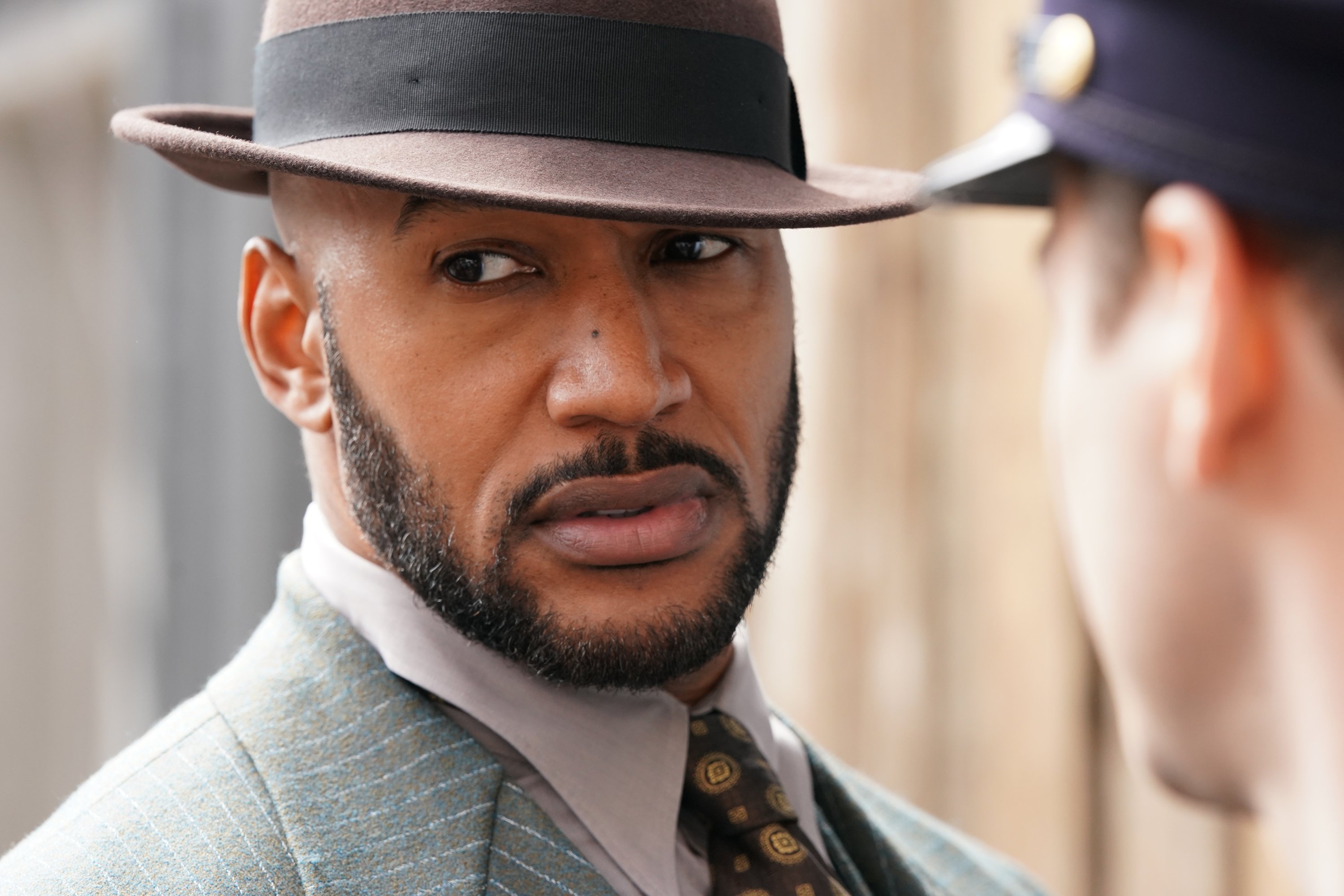 MARVEL'S AGENTS OF S.H.I.E.L.D. Season 7 Episode 1 - HENRY SIMMONS | Tell-Tale TV MARVEL'S AGENTS OF S.H.I.E.L.D. Season 7 Episode 1 - HENRY SIMMONS