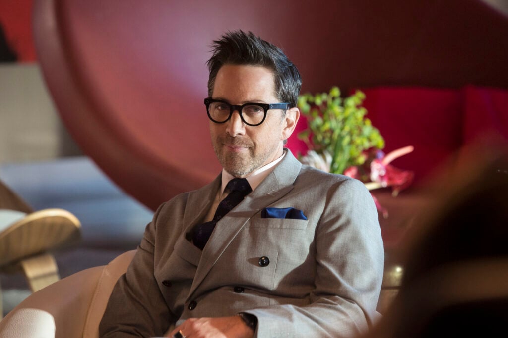 The Baker and the Beauty Season 1 Episode 6 "Side Effects" DAN BUCATINSKY