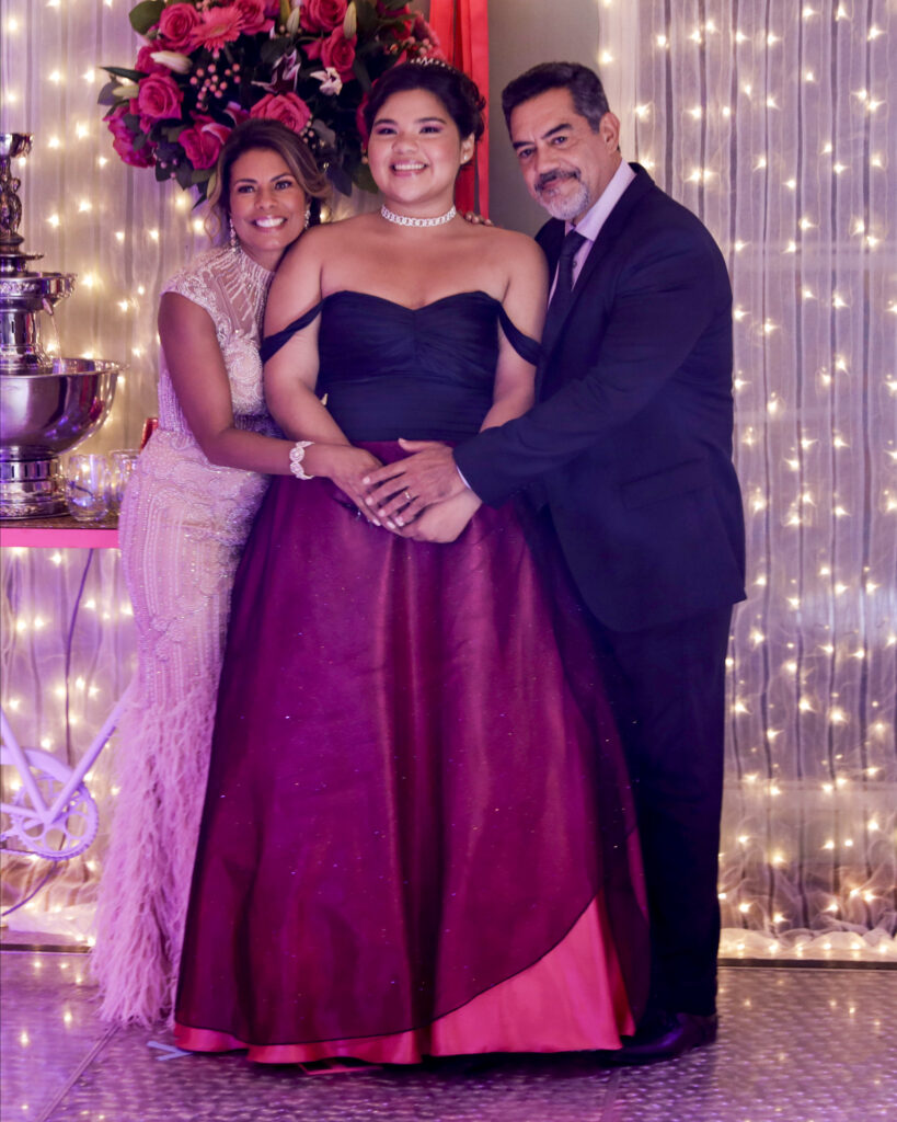 The Baker and the Beauty Season 1 Episode 8 "May I Have This Dance?" LISA VIDAL, BELISSA ESCOBEDO, CARLOS GîMEZ