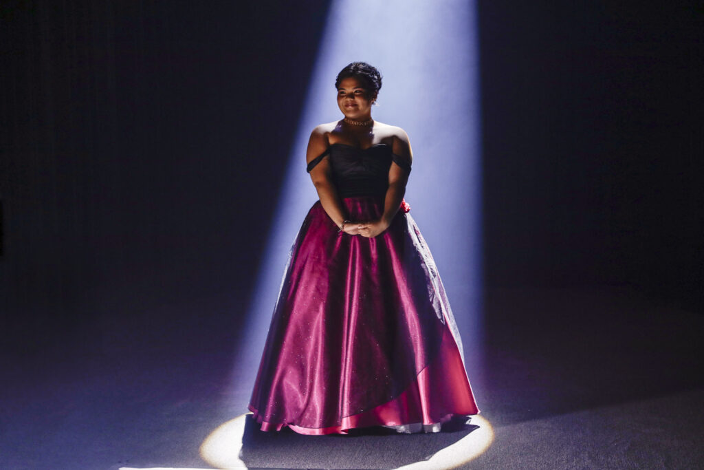 The Baker and the Beauty Season 1 Episode 8 "May I Have This Dance?" BELISSA ESCOBEDO