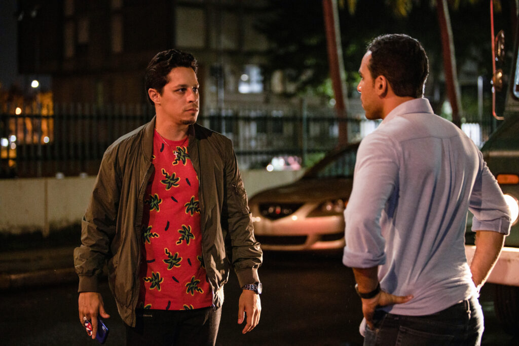 The Baker and the Beauty Season 1 Episode 9 "You Can't Always Get What You Want" DAVID DEL RIO