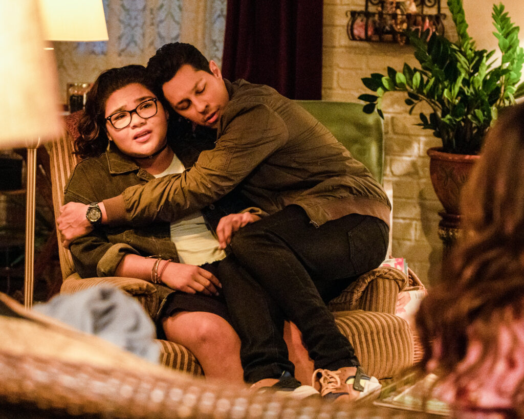 The Baker and the Beauty Season 1 Episode 9 "You Can't Always Get What You Want" BELISSA ESCOBEDO, DAVID DEL RIO