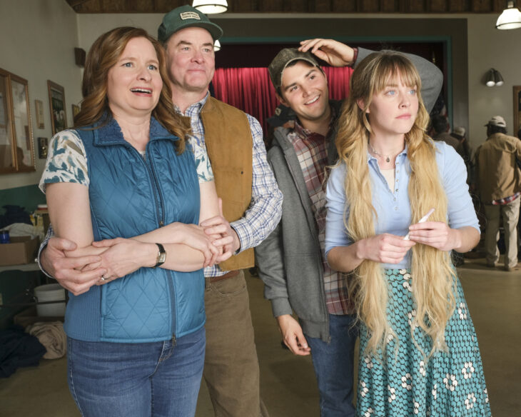 Bless This Mess Season 2 Episode 20 LENNON PARHAM, DAVID KOECHNER, JT NEAL, BELLE ADAMS