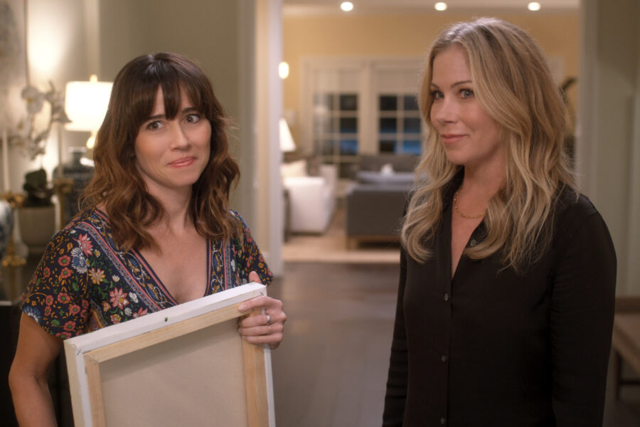 Dead to Me - Christina Applegate and Linda Cardellini (Courtesy of Netflix) TV News Wrap-Up: Javicia Leslie Cast as New Lead in ‘Batwoman,’ ‘The Crown’ Gets Sixth Season, ‘Chilling Adventures of Sabrina’ to End With Part 4 Dead to Me - Christina Applegate and Linda Cardellini (Courtesy of Netflix)