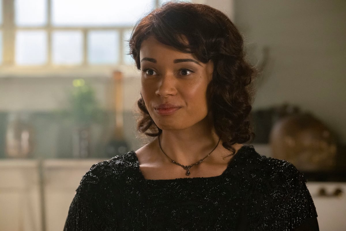 Legends Of Tomorrow Season 5 Episode 14, "The One Where We're Trapped on TV"