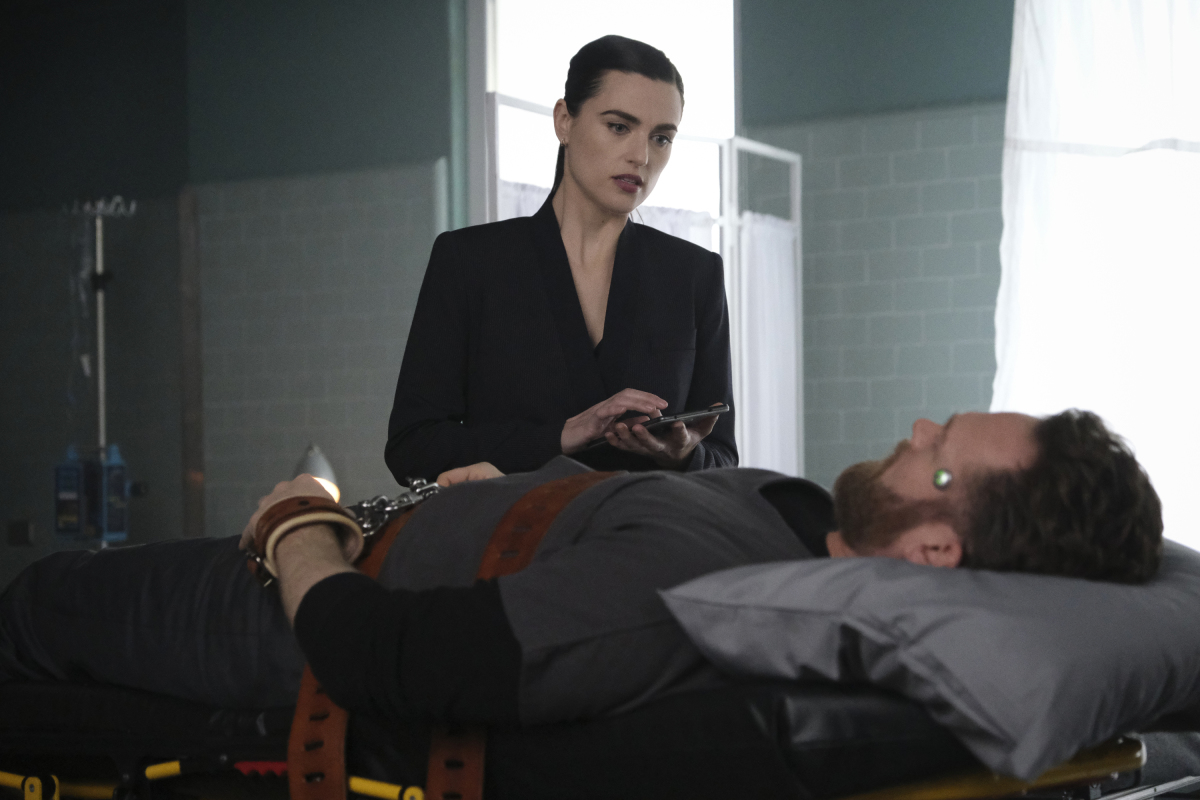 Supergirl Season 5 Episode 18, "The Missing Link" | Tell-Tale TV SPG518a_0144r