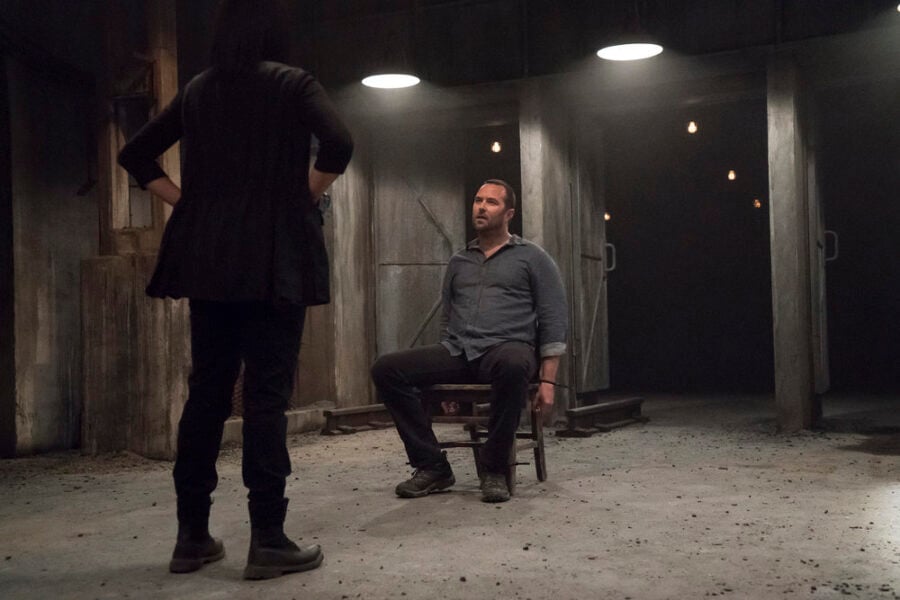 Blindspot - Season 5 Episode 5 - Head Games